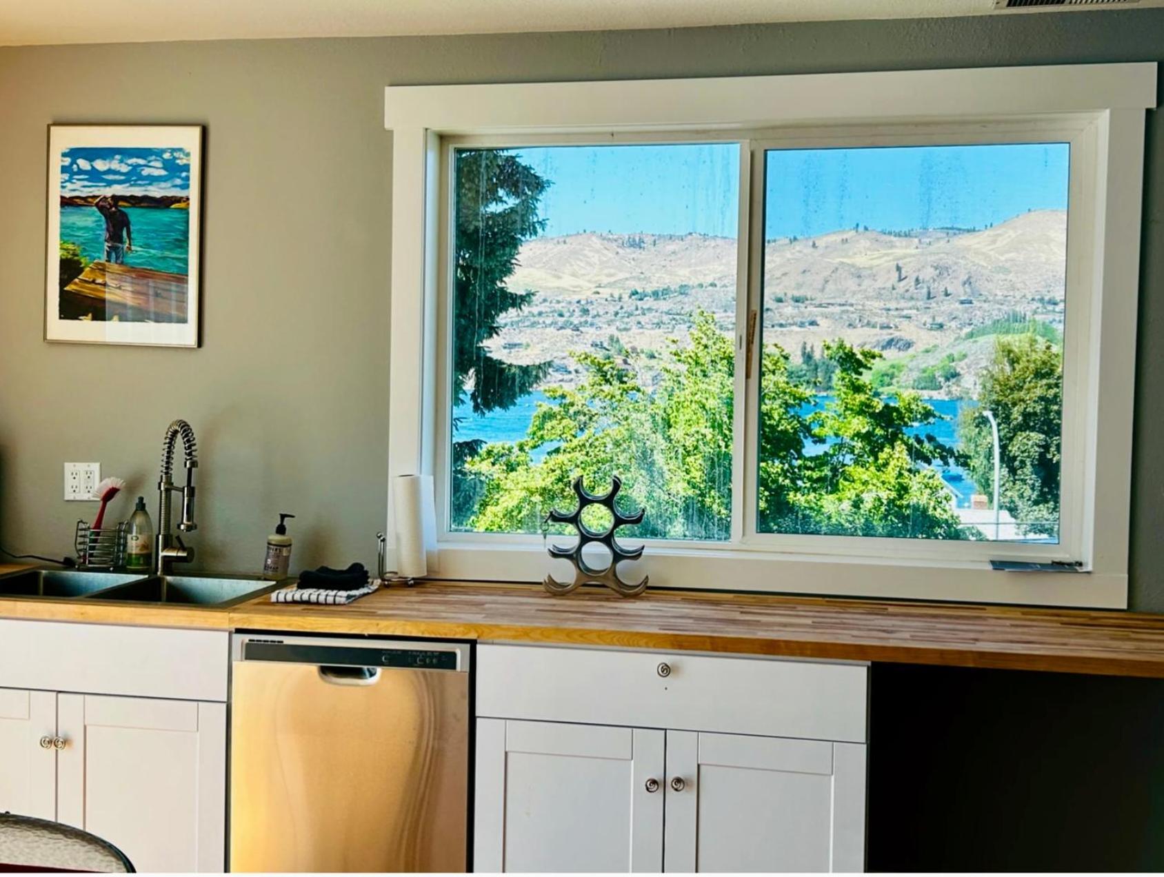 Water Street Retreat Chelan Exterior photo